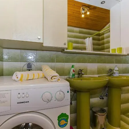 شقة Three Bedroom With Amazing Sea View تروغير