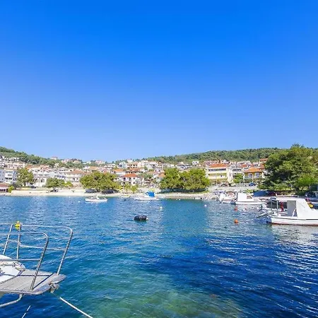 Three Bedroom With Amazing Sea View Appartamento