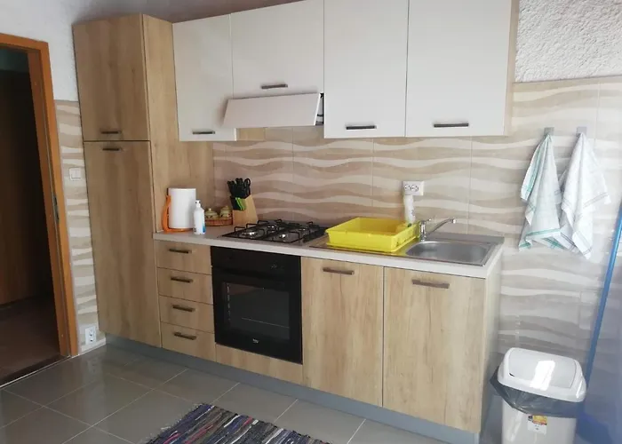 Διαμέρισμα Three Bedroom With Amazing Sea View *